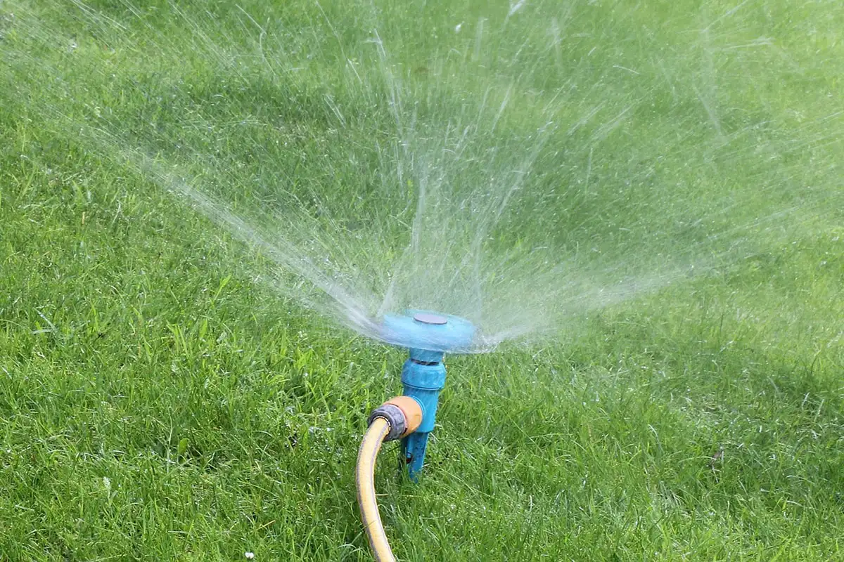 First Attempt at Lawn Sprinkler Winterization? Read This! - Winterize Guide